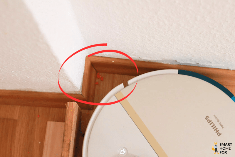 Philips HomeRun Reinigungsergebnis beim Saugtest in einer Ecke